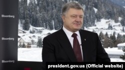 Петро Порошенко під час інтерв’ю агентству Bloomberg, Давос, 26 січня 2018 року