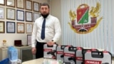 До того, как устроиться в "Барс-1", Хлестов постоянно собирал гуманитарную помощь для росийских военных