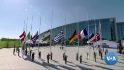 Unii experți în politică externă se tem că Trump ar putea scoate America din NATO