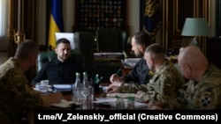 За словами Зеленського, за час операції на Олександрівському напрямку вдалося звільнити територію 745 квадратних кілометрів