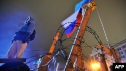 Одна з барикад Майдану в Києві, 17 січня 2014 року