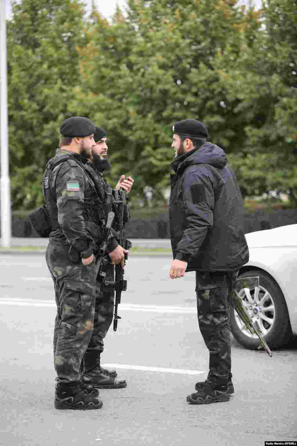 Полици йоцуш, махкахь лаьтта массо а тайпа эскарш дара арадаьхна.