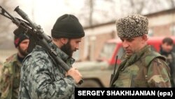 Масхадов Аслан а, Басаев Шемал а