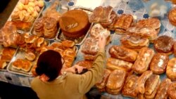 Türkmen resmileri 'azyk bolçulygynyň' döredilýändigini aýdýarlar