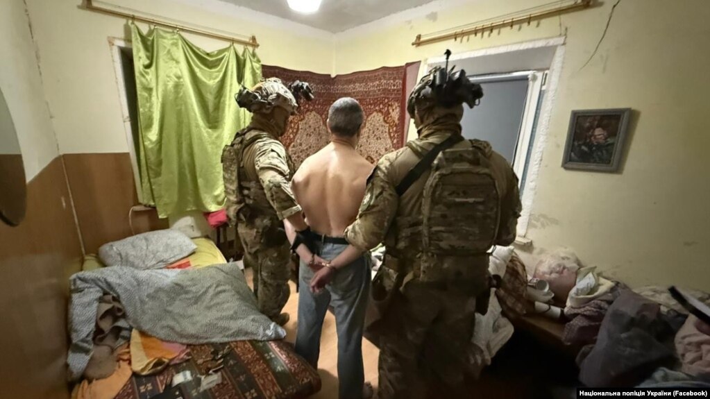 1 вересня Офіс генерального прокурора проінформував, що затриманому 52-річному львів’янину повідомлено про підозру у цьому вбивстві