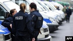 شمار ایرانیان زندانی در اروپا تا سال گذشته ۴۸۵ نفر برآورد شده بود (در تصویر پلیس آلمان)