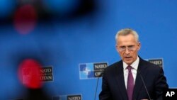 Shefi i NATO-s, Jens Stoltenberg.