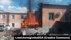 Атака спричинила пожежу на території районного відділу поліції