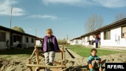 Izbeglički kamp u Beogradu, april 2010. Foto: Vesna Anđić