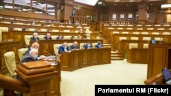 Молдова парламентининг мухолифатчи депутатларсиз ўтган сессияси, Кишинев, 2020 йил 16 декабри