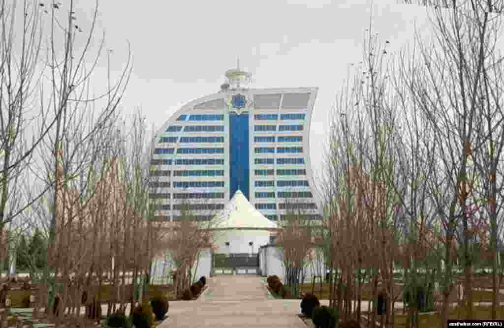 Türkmenbaşynyň boş myhmanhanalary. Mart, 2021 &nbsp;