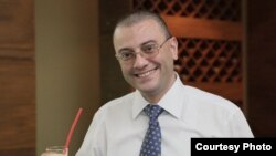 Yazıçı və şair Fərhad Yalquzaq.