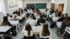 Moldova: Students from the Liviu Deleanu high school in Chisinau had a lesson dedicated to the famine organized by the Soviets in 1946-1947