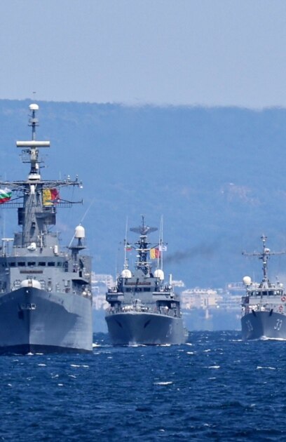 Военноморските сили ВМС съобщиха във вторник че са унищожили повреден