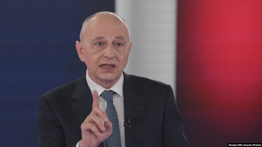 O investigație internațională îl leagă pe Mircea Geoană de un propagandist rus. Răspunsul lui la aceste acuzații are iz de lider autoritar, consideră Centrul pentru Jurnalism Independent.