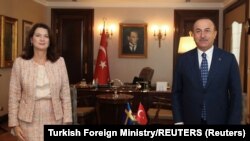 Ministrica diplomacije Švedske Ann Linde i njezin turski kolega Mevlut Cavusoglu, Ankara, 13. listopada