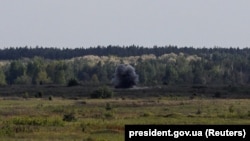 Ілюстраційне фото. Випробування військовими ЗСУ американських ракетних комплексів «Джавелін» (Javelin) на військовому полігоні, 22 травня 2018 року