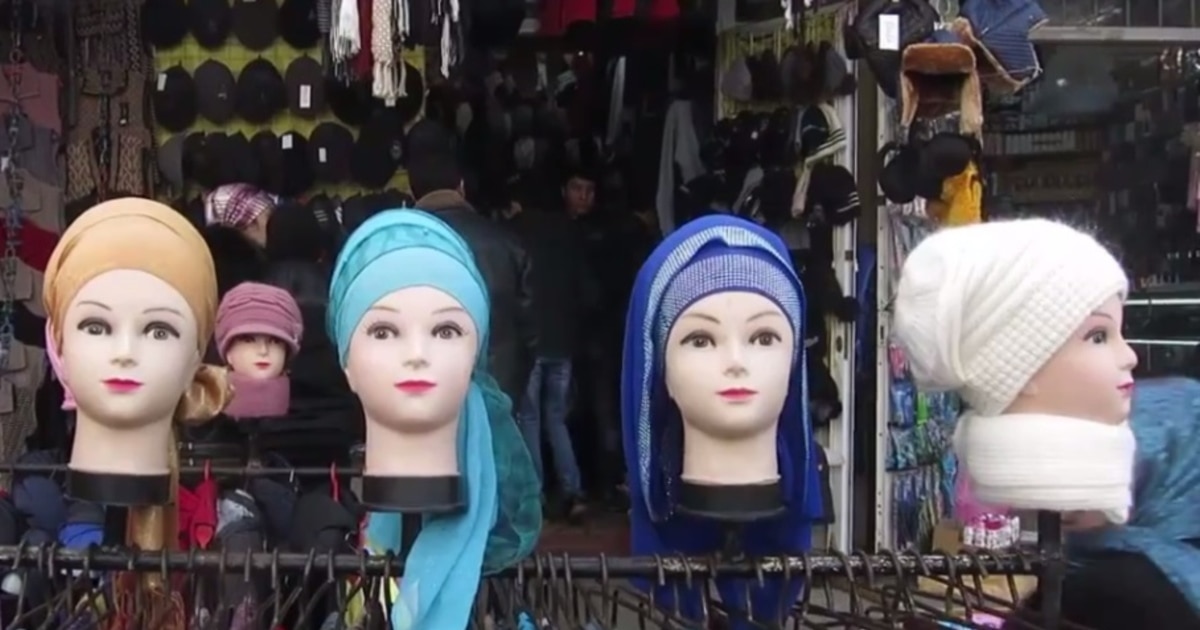 Xotin shaxsiy intim fotosuratlarini joylashtirdi.