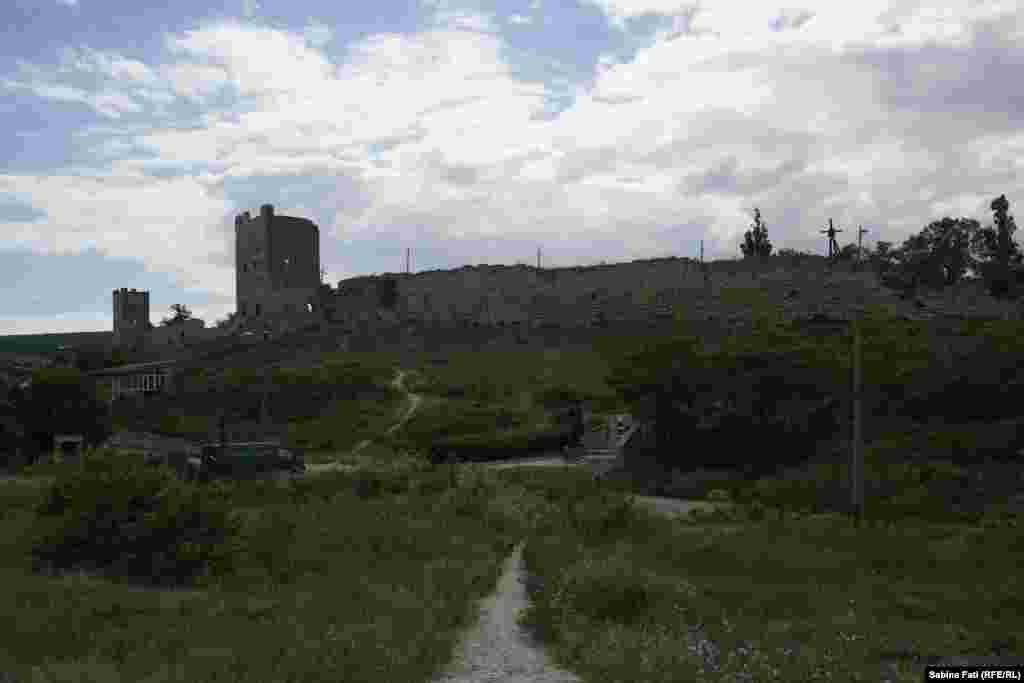 Feodosia, Crimeea 2016. Cetatea genoveză.