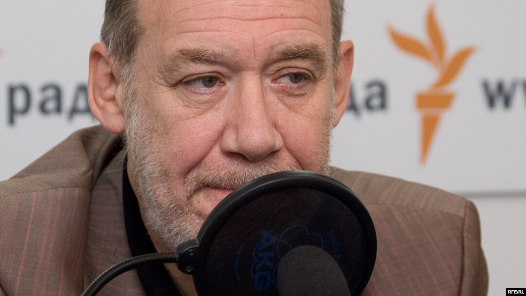 Георгий Сатаров