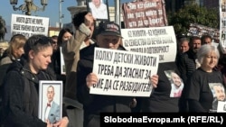 Protestni marš u čast poginulih u diskoteci u Kočanima, vikend pred početak suđenja, Skoplje, 15. novembar 2025.