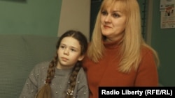 Зоя Лаврикова і її прийомна донька 10-річна Ангеліна
