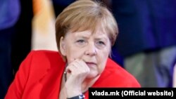 Ангела Меркел, садри аъзами Олмон