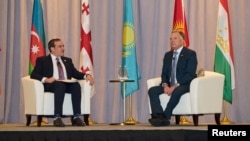 Sülh Şurasının baş məsləhətçisi Arye Laytstoun və ABŞ prezidenti Donald Trampın xüsusi elçisi Stiv Uitkoff Nyu-Yorkda, BMT Baş Assambleyasının 81-ci sessiyası çərçivəsində "Beynəlxalq Sülh və Rifah naminə Tramp Marşrutu" (TRIPP) ilə bağlı keçirilən görüşdə