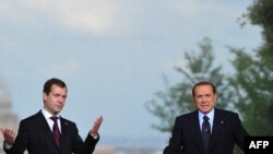 Дмитрий Медведев и Сильвио Берлускони в Риме