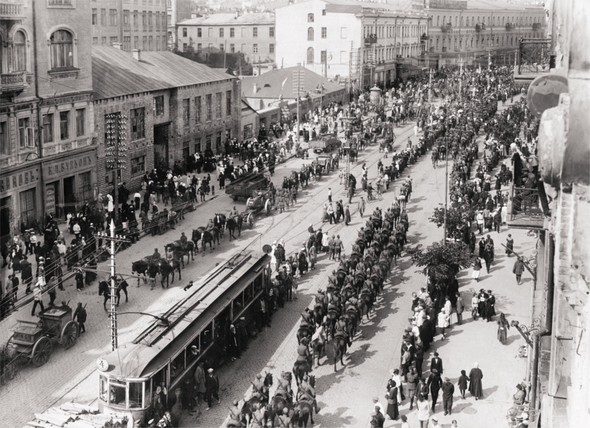 Польсько-український парад на Хрещатику, 9 травня 1920 року