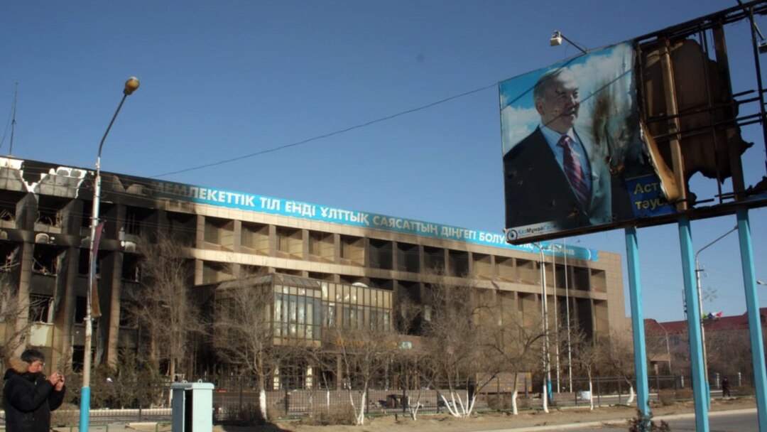 Шешен қонақүйіндегі сексуалдық бейнелерді көрсететін жасырын камералар Ұзақ жыныстық оргазм a brower және b brower