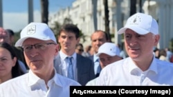 Сергей Кириенко, Бадра Гунба