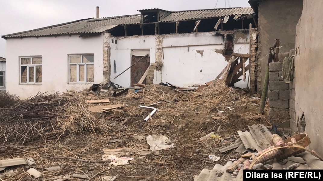 Порно монстр