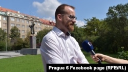 За словами голови празького району, головну загрозу для себе він бачить із боку радикальних противників його дій у самій Чехії