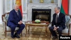 Аляксандар Лукашэнка і Джон Коўл, Менск, 13 сьнежня 2025