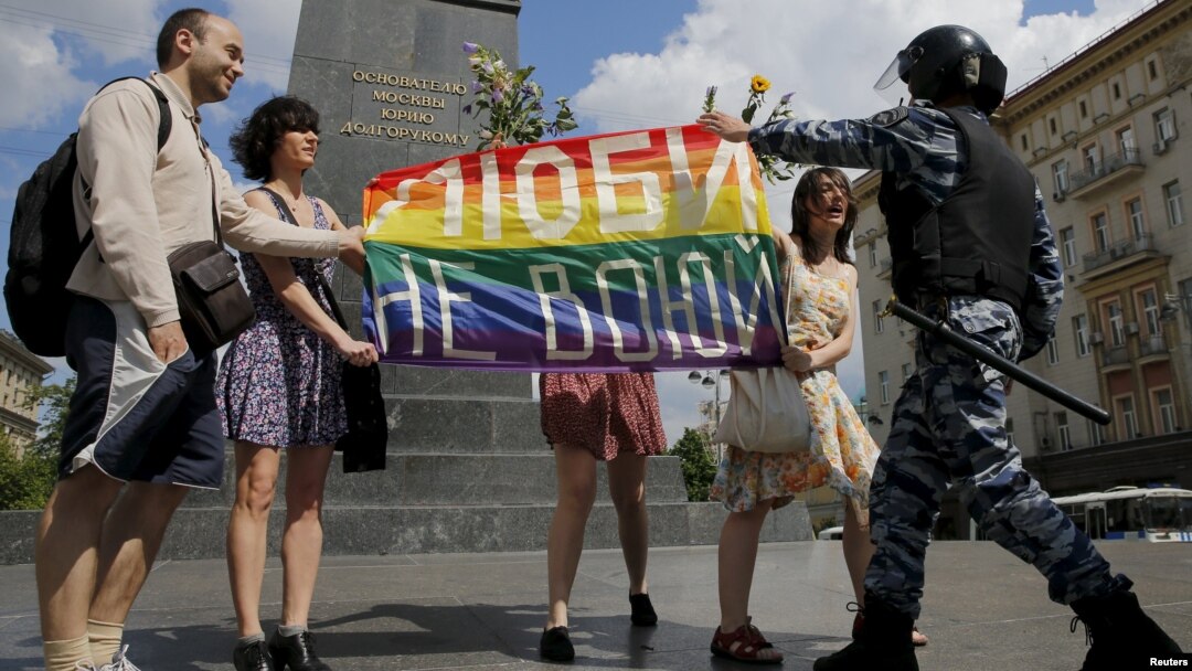 Кэти Перри порно фейктері