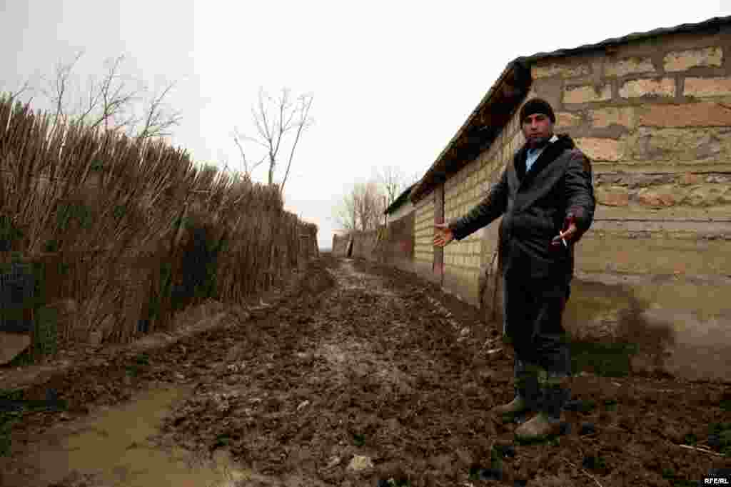 Ağsunun Qaravəlli kəndi #12