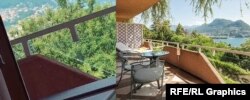 Отель Villa Principe Leopoldo в Лугано, в котором не первый раз останавливается семья Слуцкого. Мы нашли его по кадрам из видео в тиктоке (слева), на котором виден дизайн балкона, а также по видам из окна номера