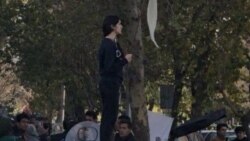 Eýranda başatgyç boýunça kanuna garşy çykýan 29 zenan tussag edildi