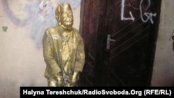 «Пам’ятник» Сталіну у Львові, 7 травня 2012