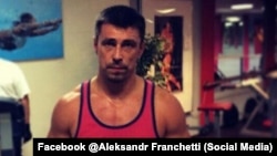Aleksandr Franchetti has worked as a fitness trainer in Prague.