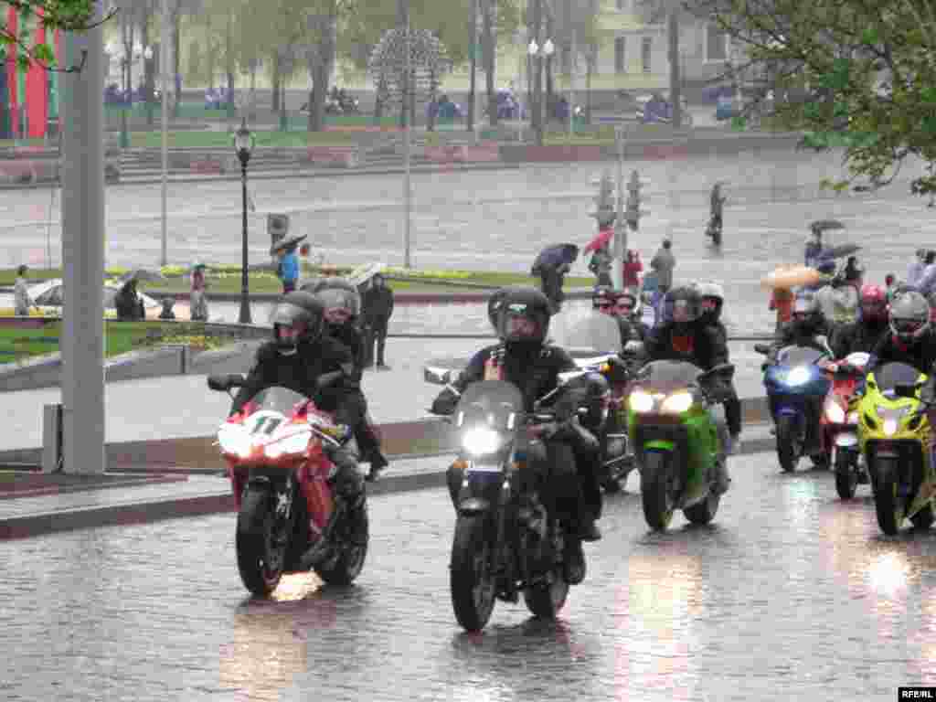 Міжнародны рок-байк-фэст “Хавайся ў бульбу!” у Горадні