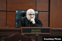 ჯვებე ნაჭყებია, მოსამართლე