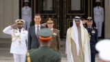 دیدار بشار اسد، رئیس جمهور سوریه، با شیخ محمد بن زاید آل نهیان، رئیس جمهور امارات متحده عربی در سال گذشته