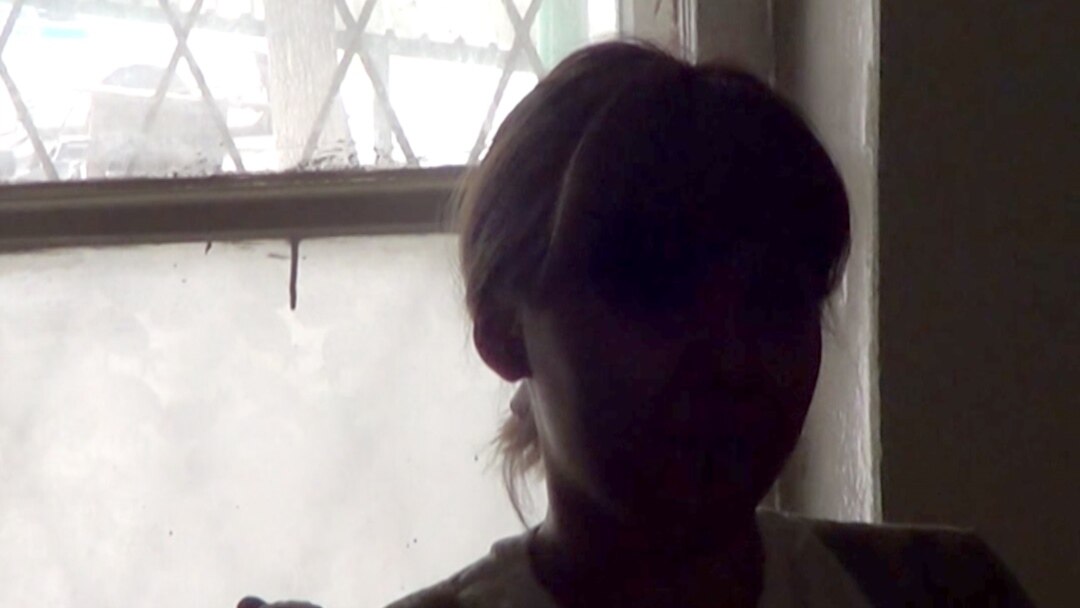 Ануста қолдың суреті