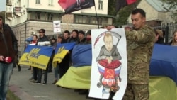 Stop Putin's War: у Києві протестували проти агресії Росії в Криму і на Донбасі (відео)