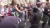 В чем обвиняют задержанных на Тверской