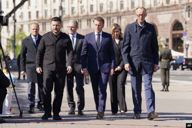 Volodymyr Zelensky dhe aleatët e tij evropianë
