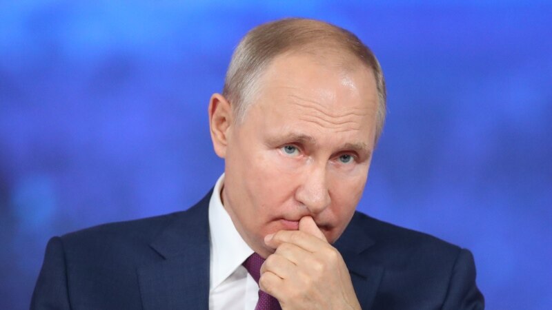 Сайлау алдыннан Путин пенсионерларга өстәмә унышар мең сум түләнәчәген игълан итте
