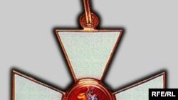 Георгиевские кресты сегодня особенно популярны на рынке